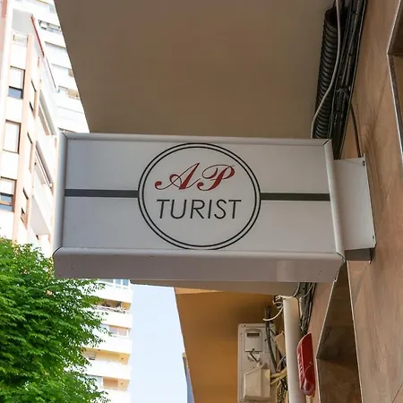 Ap Turist Velazquez Apartment